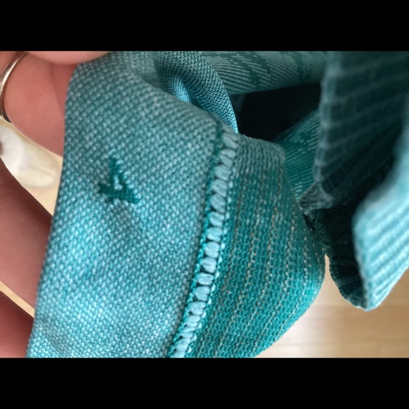 Size 4 teal lululemon swiftly tech t-shirt - Picture 3 of 3